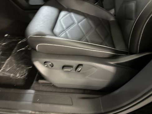 New 2026 Volkswagen Atlas SE image 16