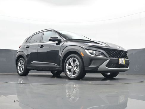 Certified 2023 Hyundai Kona SEL AWD/4WD image 23