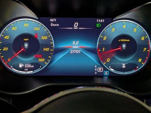 Used 2022 Mercedes-Benz GLC 300 4MATIC image 11