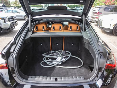 Used 2023 BMW i4 eDrive35 w/ Premium Package RWD image 36