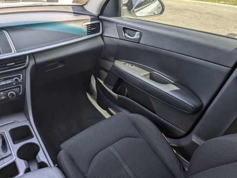 Used 2019 Kia Optima LX FWD image 17