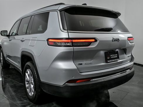 Used 2022 Jeep Grand Cherokee L Limited image 8