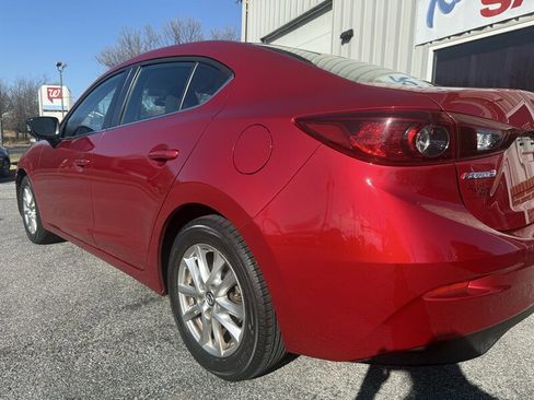 Used 2016 MAZDA MAZDA3 i Sport w/ Preferred Equipment Package image 9
