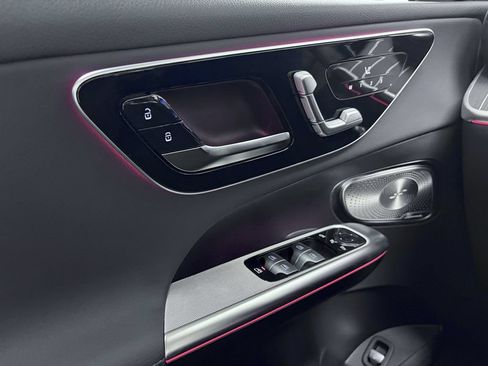 Certified 2026 Mercedes-Benz GLC 300 4MATIC image 24