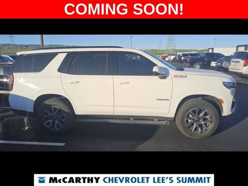 Used 2024 Chevrolet Tahoe Z71 w/ Luxury Package AWD/4WD image 4