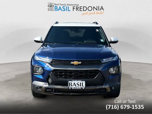 Used 2023 Chevrolet TrailBlazer ACTIV w/ Sun and Liftgate Package image 8