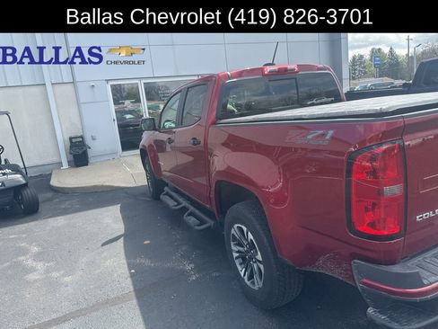 Certified 2022 Chevrolet Colorado Z71 w/ Trail Boss Package AWD/4WD image 4