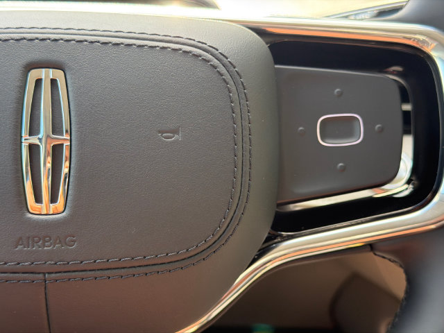 New 2026 Lincoln Nautilus Reserve AWD/4WD image 30