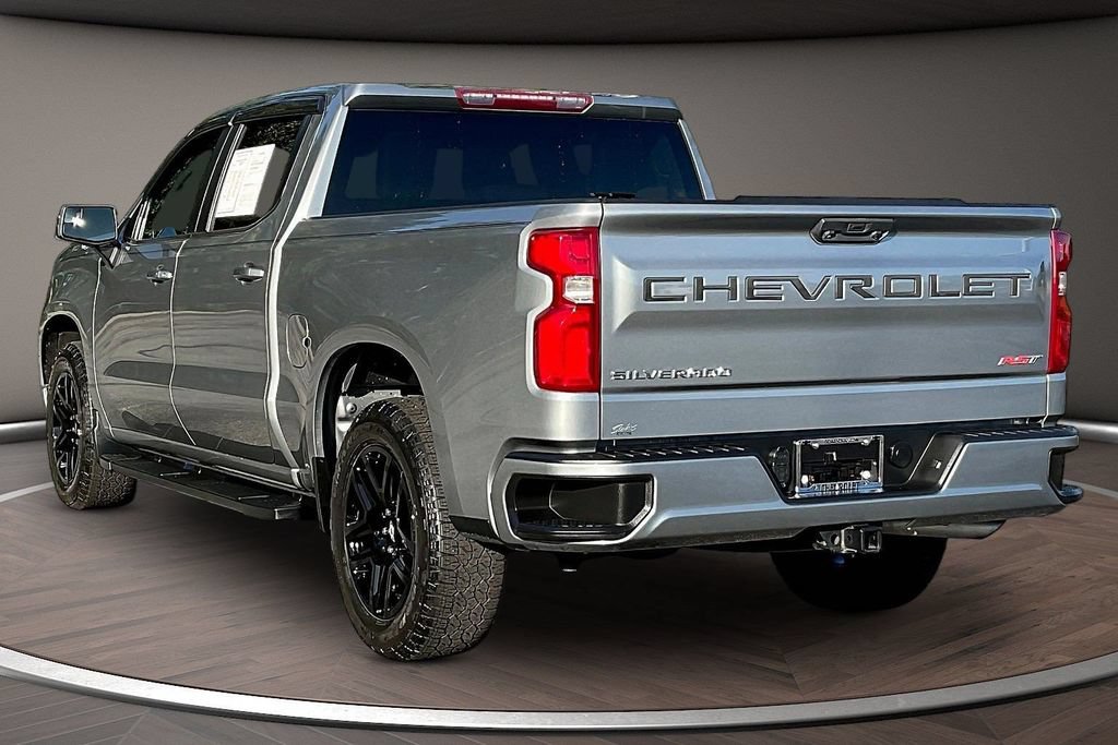 Used 2023 Chevrolet Silverado 1500 RST RWD image 4