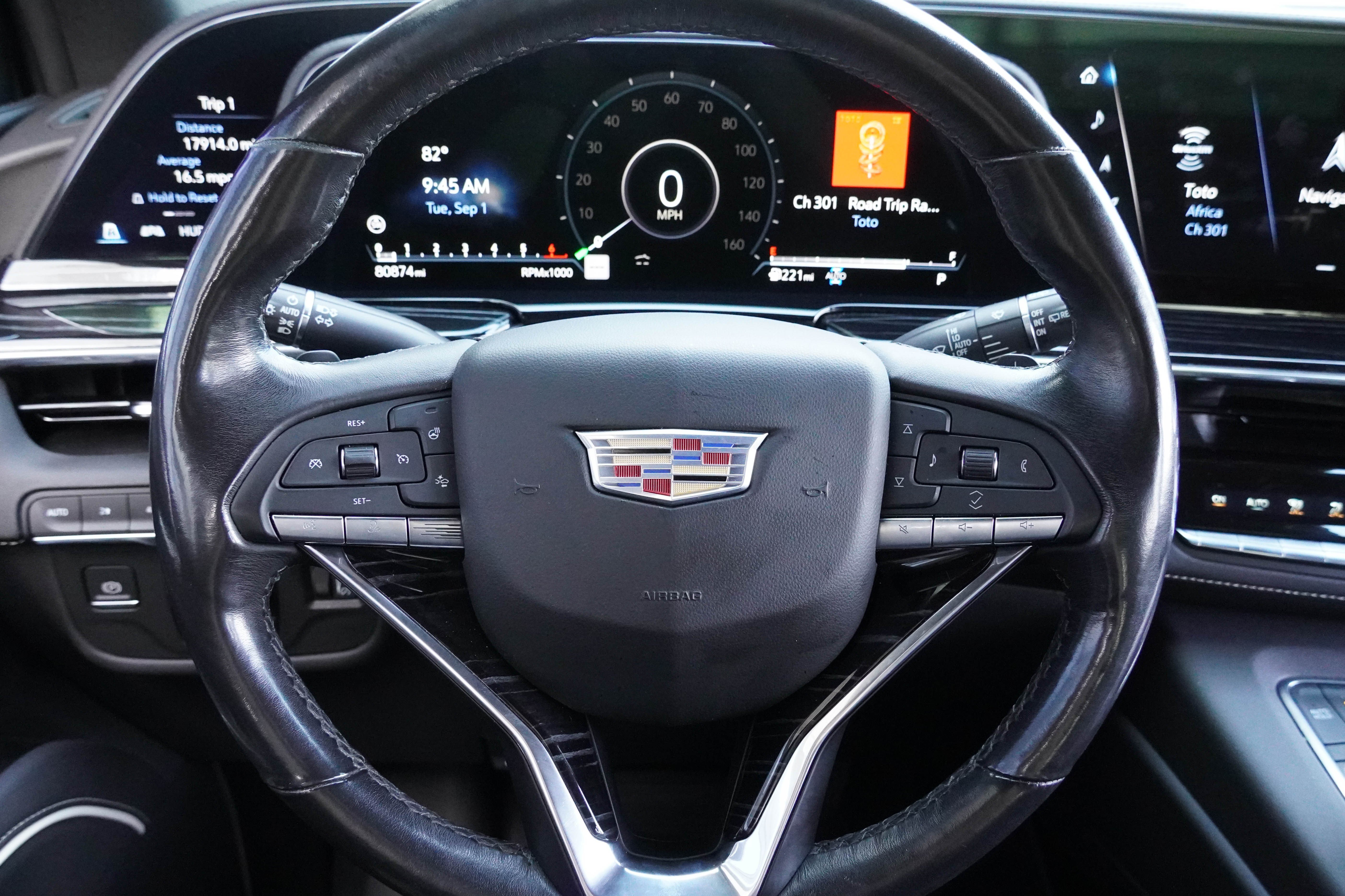 Used 2021 Cadillac Escalade Sport w/ Driver Assist Tech Package AWD/4WD image 18
