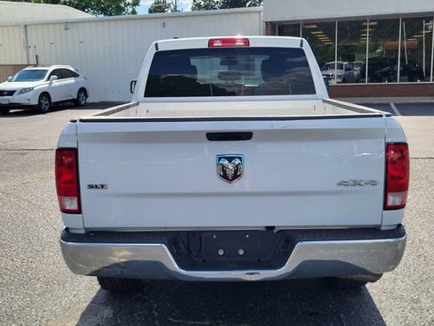 Used 2024 RAM 1500 Classic SLT AWD/4WD image 3