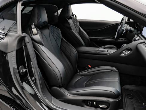 Used 2024 Lexus LC 500 Convertible w/ Touring Package RWD image 42