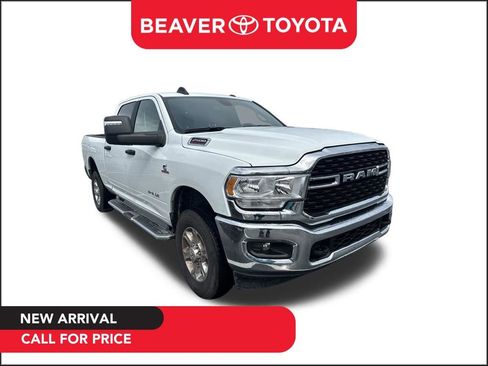 Used 2024 RAM 2500 Big Horn AWD/4WD image 1