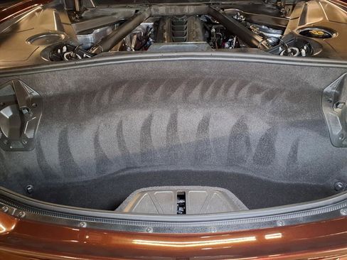 Used 2023 Chevrolet Corvette Stingray Coupe w/ Z51 Performance Package image 21