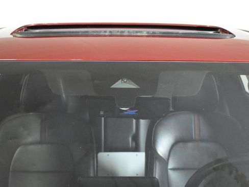 Used 2023 Nissan Sentra SR w/ SR Premium Package FWD image 37