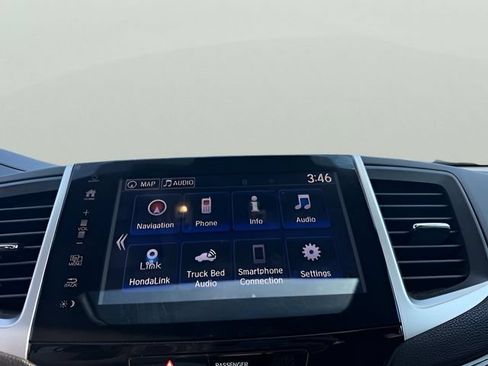 Used 2017 Honda Ridgeline RTL-E image 18
