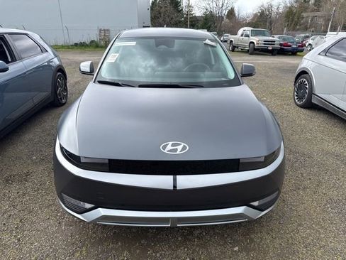 Used 2024 Hyundai Ioniq 5 SEL image 16