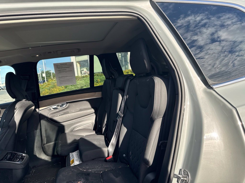 Used 2025 Volvo XC90 B6 Plus w/ Protection Package Premier AWD/4WD image 21