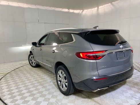 Used 2018 Buick Enclave Avenir w/ Avenir Technology Package image 19