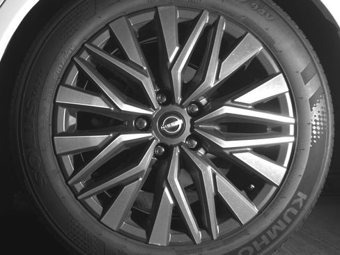 Used 2025 Nissan Altima 2.5 SV image 14