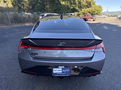 Used 2023 Hyundai Elantra N Line w/ Preferred Accessory Package image 6