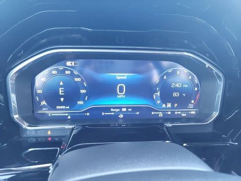 Used 2024 Chevrolet Silverado 1500 RST w/ Z71 Off-Road Package image 40