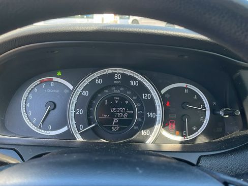 Used 2016 Honda Accord LX image 14