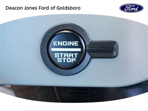 Used 2023 Ford Bronco Badlands image 21