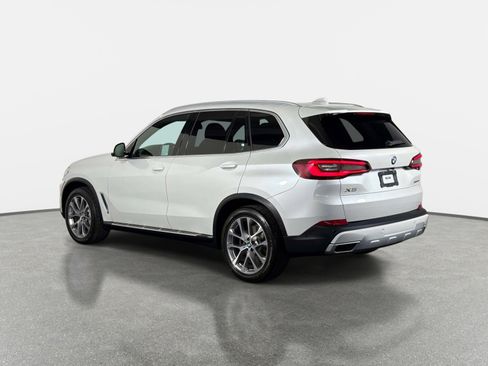 Used 2022 BMW X5 xDrive40i AWD/4WD image 5