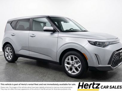Used 2025 Kia Soul LX w/ LX Technology Package