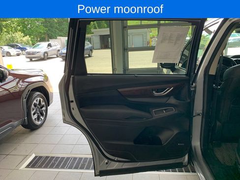 Used 2025 Subaru Ascent Touring AWD/4WD image 15