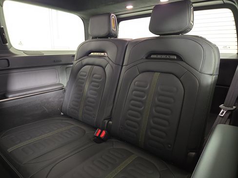 Used 2024 Rivian R1S Adventure AWD/4WD image 22