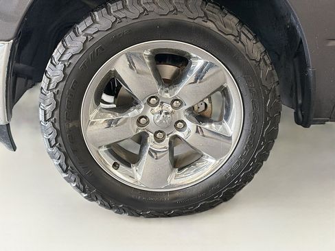 Used 2015 RAM 1500 Big Horn AWD/4WD image 11