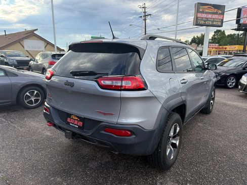 Used 2014 Jeep Cherokee Trailhawk w/ Comfort/Convenience Group AWD/4WD image 8