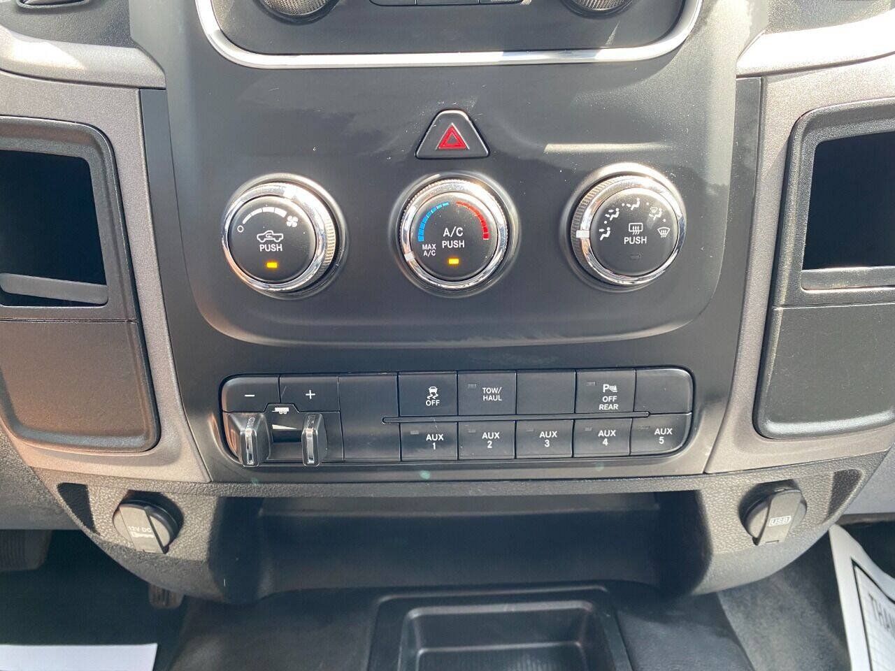 Used 2018 RAM 2500 Tradesman AWD/4WD image 16