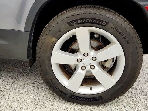 Used 2023 Land Rover Defender 110 S image 13