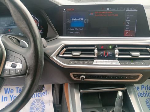Used 2023 BMW X5 xDrive40i w/ Premium Package AWD/4WD image 11