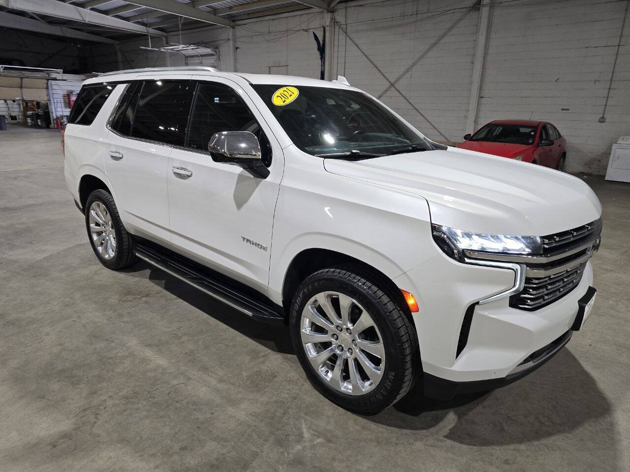 Used 2021 Chevrolet Tahoe Premier AWD/4WD image 18