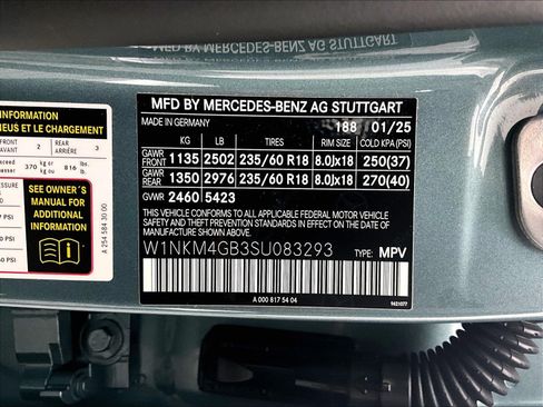 Certified 2025 Mercedes-Benz GLC 300 image 33
