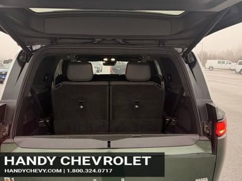 Used 2023 Rivian R1S Adventure image 13