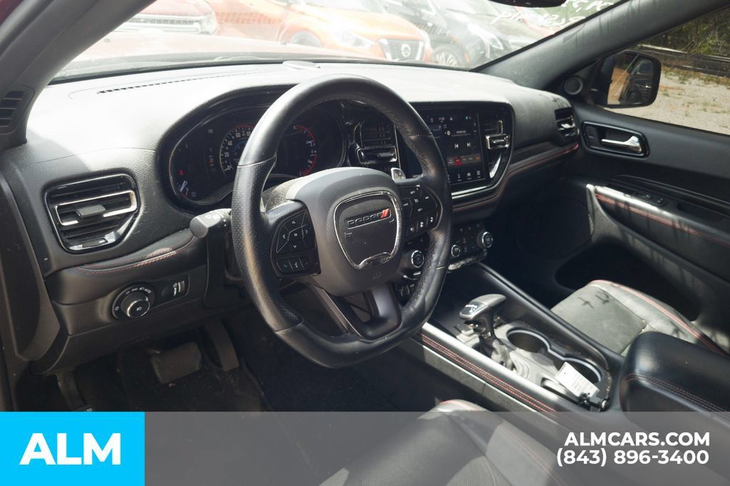 Used 2023 Dodge Durango R/T RWD image 5