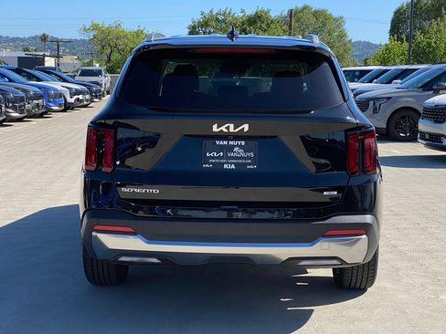 New 2026 Kia Sorento EX w/ EX Premium Package FWD image 5