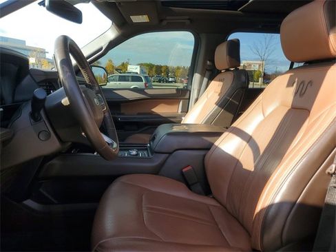 Used 2022 Ford Expedition Max King Ranch image 16