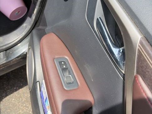 Used 2019 Lexus RX 450hL Luxury image 37