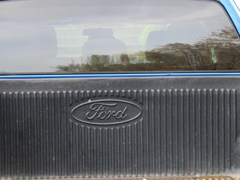 Used 2011 Ford F150 XLT w/ XLT Convenience Pkg image 32