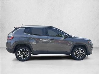 Used 2023 Jeep Compass Limited AWD/4WD video 4