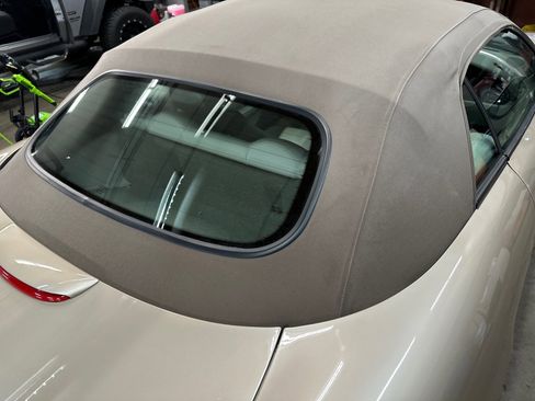 Used 2001 Jaguar XK8 Convertible RWD image 9