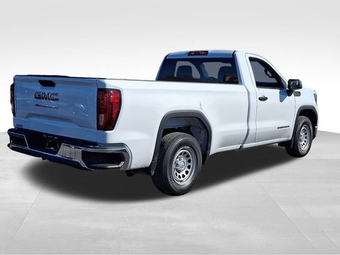 Used 2024 GMC Sierra 1500 Pro w/ Convenience Package image 6