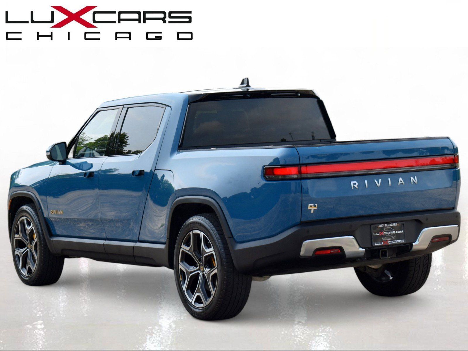 Used 2022 Rivian R1T Launch Edition AWD/4WD image 5
