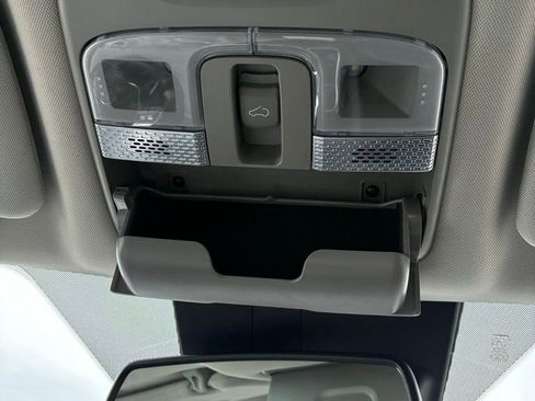 Used 2021 Kia Telluride EX w/ EX Premium Package image 40